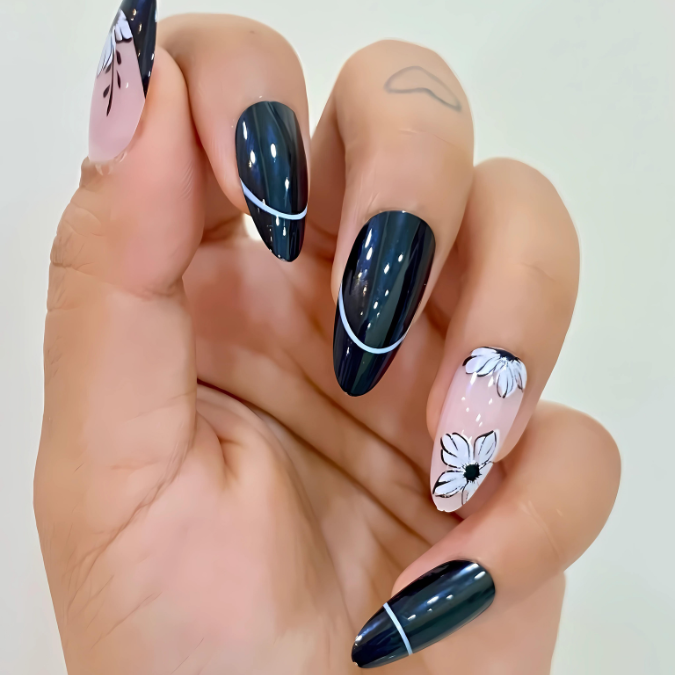 Midnight Poison – Dark Floral Aesthetic Press-On Nails (Baddie Edit)