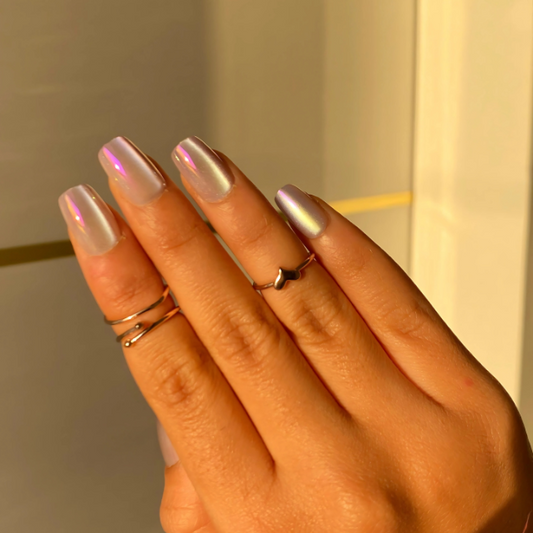 Twilight Chrome Glaze	Medium Square Press On Nails (Set Of 24)